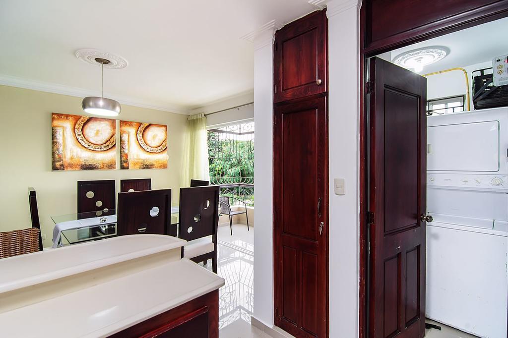 Blanco Vacation Properties Apartment Santiago De Los Caballeros Bagian luar foto