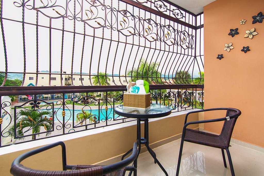 Blanco Vacation Properties Apartment Santiago De Los Caballeros Bagian luar foto